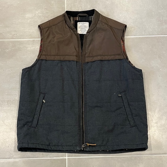 Tommy Bahama Mens Vest - Large Two Tone Zip Pockets Sleeveless Perfect Fit - Picture 3 of 6